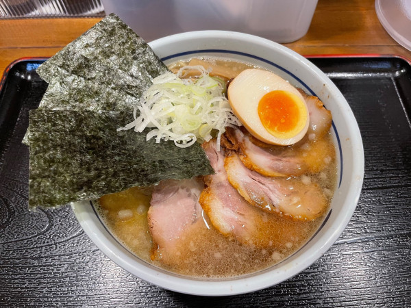 「肉中華麺」@つけ麺 秋山の写真