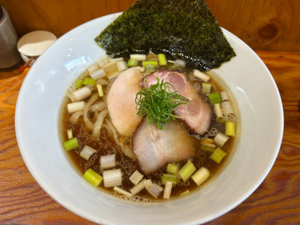 「手揉み中華そば（醤油）」@麺や晴心の写真