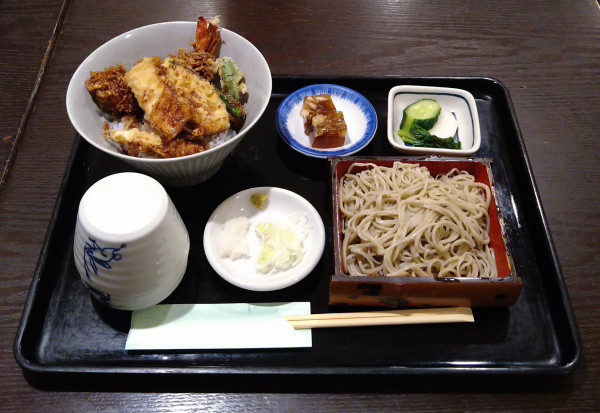 「ランチセット(せいろ)」@石臼挽き手打ち蕎麦進士の写真