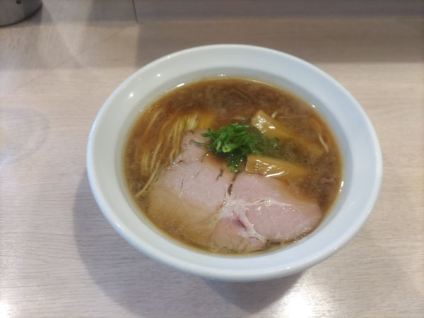 「醤油ラーメン」@麺笑巧真の写真