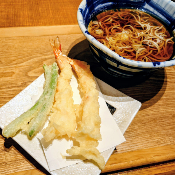 「大海老天そば」@蕎麦割烹 香灯庵 天王洲オーシャンスクエア店の写真