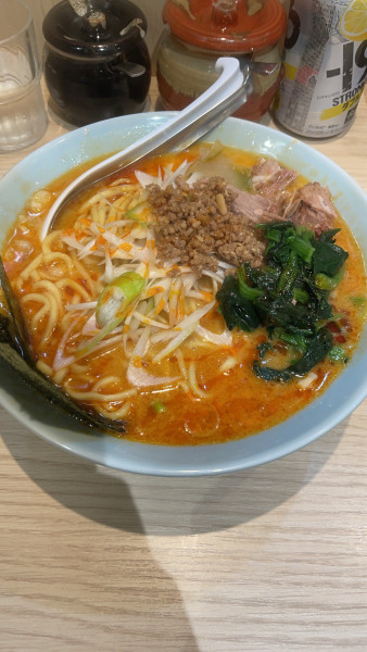 「辛めん中盛り」@らーめん 佐とうの写真
