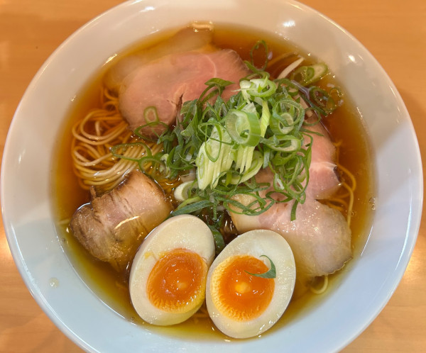 「魂の中華そば(醤油)1000円+味玉150円」@魂麺の写真
