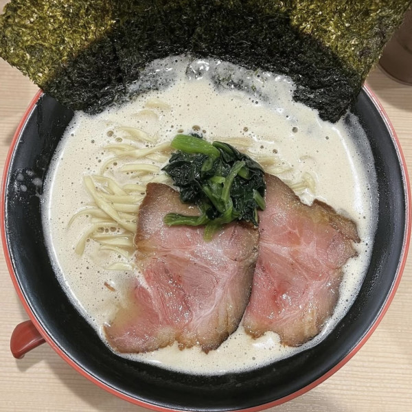 「ラーメン」@泡家系ラーメン 薩摩家 2号店の写真
