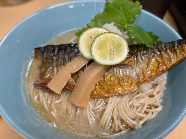 「濃厚秋鯖ラーメン（1,580円）」@中華そば よしかわの写真