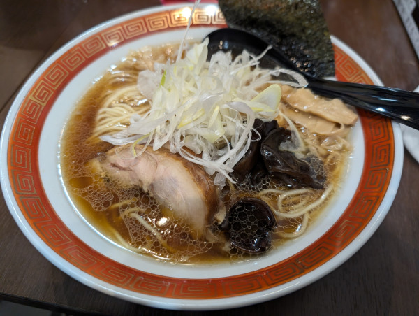 「鶏中華そば」@ラーメン NO.ONE 町屋店の写真