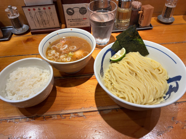 「濃厚特製つけ麺」@つじ田 飯田橋店の写真