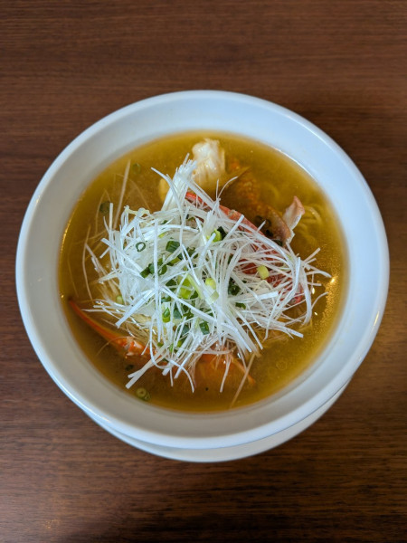 「青蟹湯麺 ワタリ蟹つゆそば」@中国料理 琳凰の写真