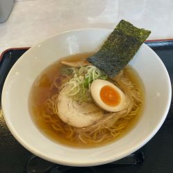 彩の国地鶏タマシャモ中華そば(醤油)