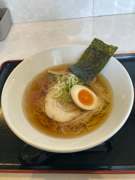 「彩の国地鶏タマシャモ中華そば(醤油)」@やまむろラーメンの写真