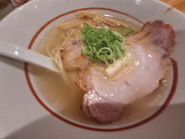 「ラーメン塩1000円」@川の先の上の写真