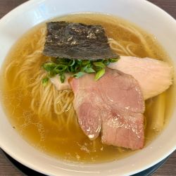 白醤油らぁめん