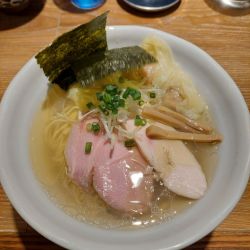 中華そば しお＋ワンタン＋ごはん