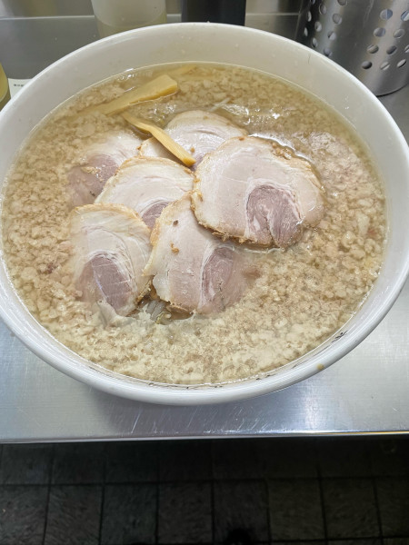 「チャーシューラーメン大」@ホープ軒 千駄ヶ谷本店の写真