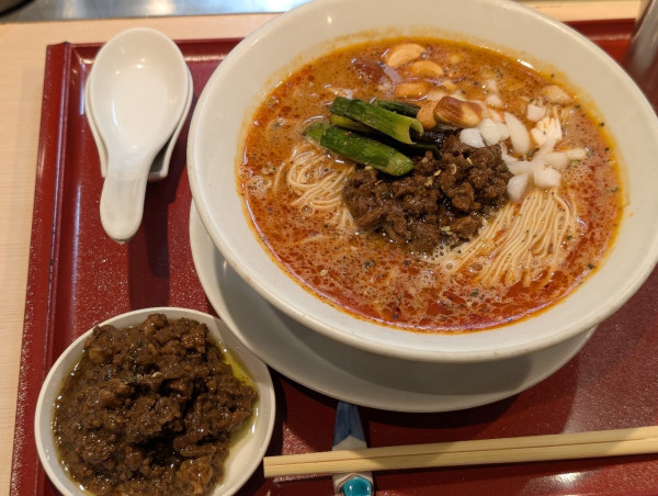 「限定タイムの担々麺ミンチ増し」@燃えよ麺助の写真