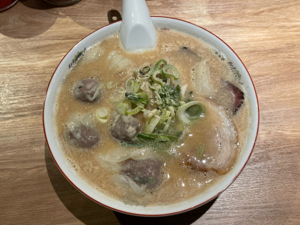 「豚骨」@豚骨拉麺 大河の写真