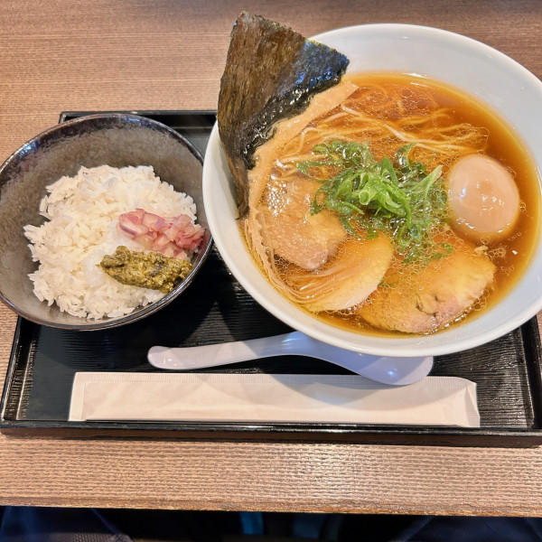 スペシャル新道らぁ麺（1700円）＋ムール貝ライス（500円）
