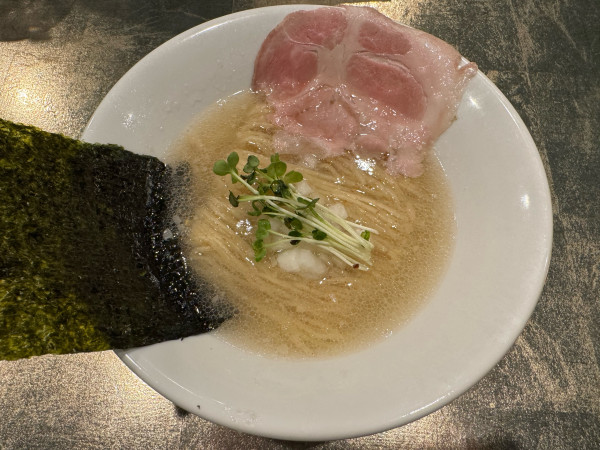 「背脂鯛塩らぁめん　1000円」@真鯛らぁめん 八十八の写真