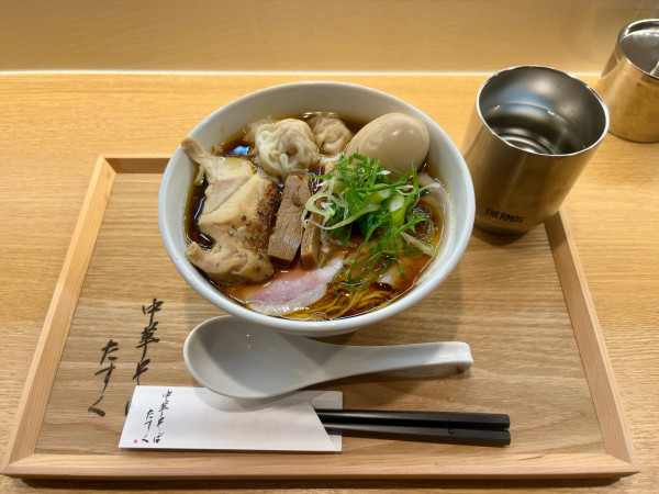 「特製中華（醤油）1,380円・中盛100円」@中華そば たすくの写真