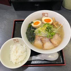 貝節塩ラーメン＋味付玉子