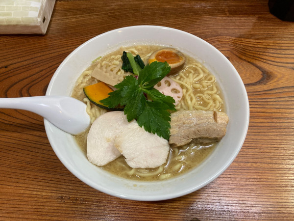「濃厚鶏白湯ラーメン＋麺大盛り」@麺屋 竹馬の写真