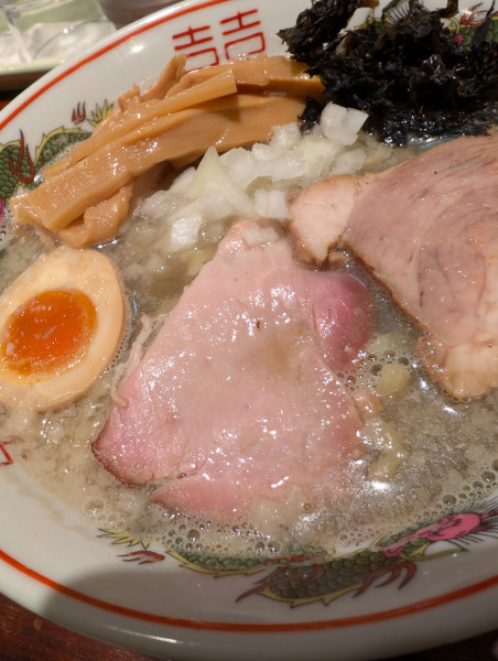 「背脂生姜煮干らーめん」@麺rabo万歳の写真