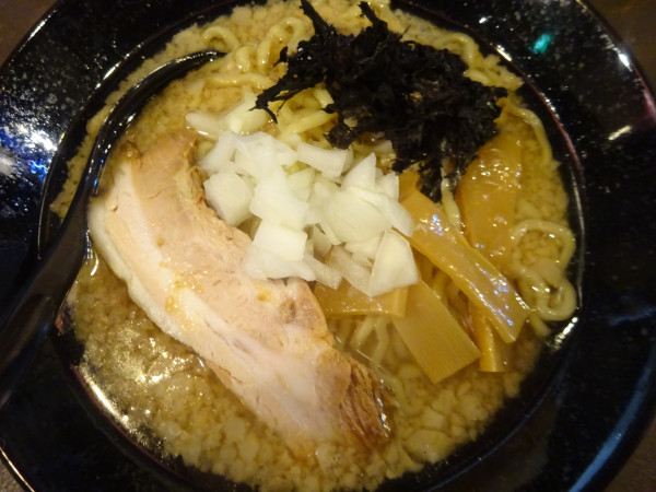 「つばめ　950円」@麺BARとどろきの写真