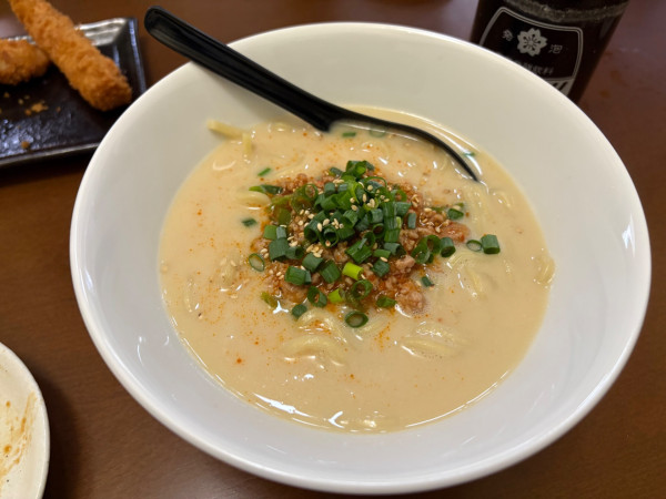 「担々麺 780円+他いろいろ」@みやびの写真