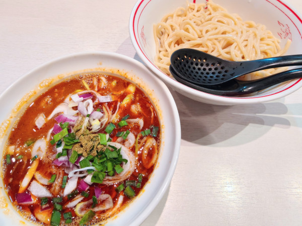 「冷し勝浦風トンタン麺」@蒙古タンメン 中本 高田馬場店の写真