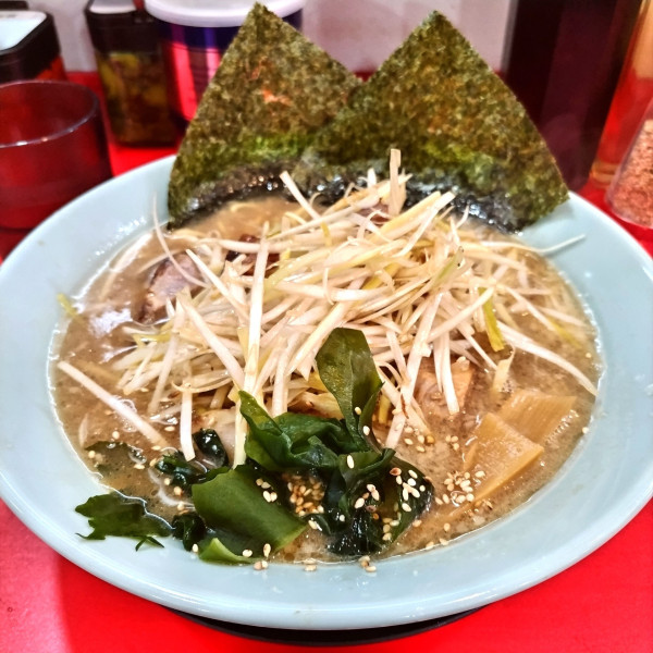 「うまい ネギラーメン うまい（￥900）」@ラーメンショップ〇化 川崎南店の写真