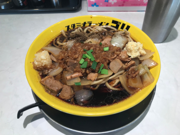 「醤油スタミナラーメン 900円」@スタミナラーメン ゴリの写真