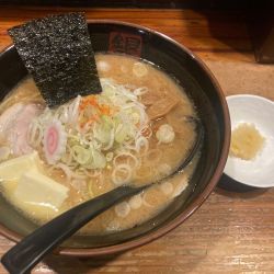 純みそにんにくバターらーめん