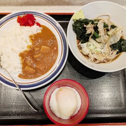 朝カレーセット（480円）