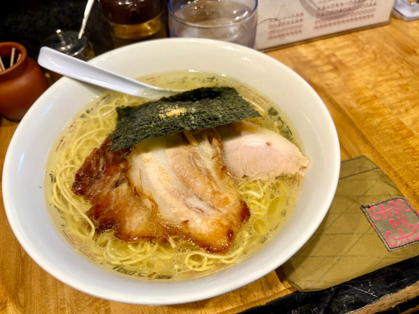 「塩チャーシューそば」@塩そば 桑ばらの写真