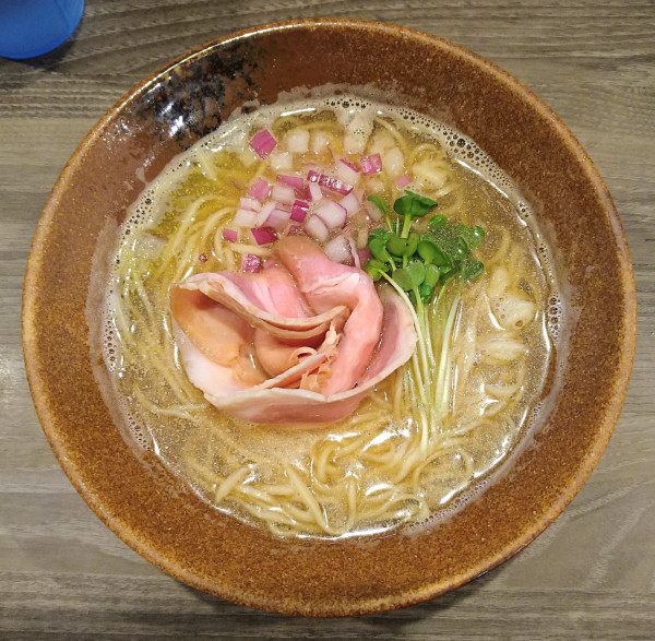 「〜ぶどう山椒香る〜太刀魚煮干しの塩らぁめん＋和え玉【限定】」@麺や 麟子鳳雛の写真