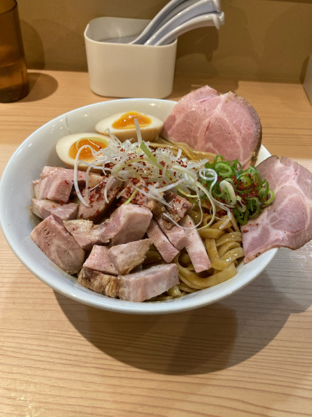 「特製まぜそば・大盛り（１３００円）」@中華そば 大誠商店の写真