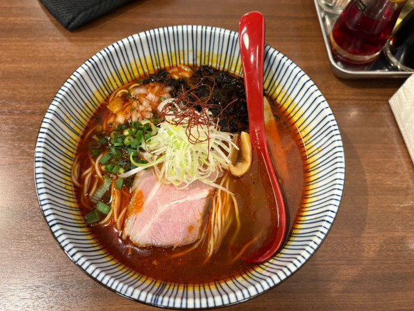 「辛味らーめん」@中華そば たがや 幕張本郷店の写真