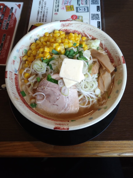 「味噌バターコーン麺　大盛」@麺みの作 本店の写真