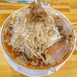ラーメン（小）200g  900円