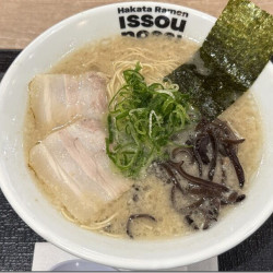 博多豚骨ラーメン（バリカタ）