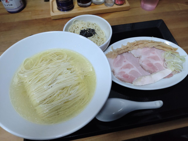 「アイモらーめん塩＋替え玉」@ふかや女子流 アイモの写真