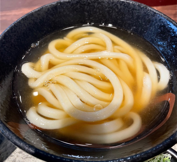 「かけうどん」@うどん魂 侍ーSAMURAIーの写真