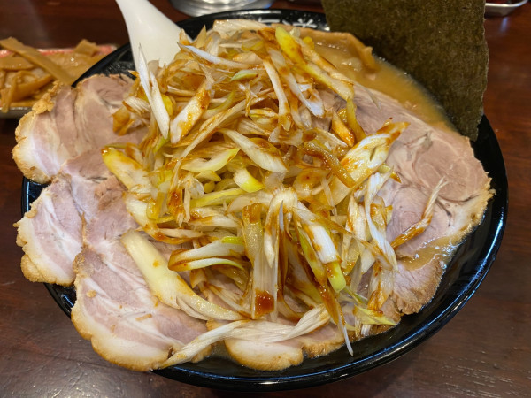 「ネギ味噌おやじ+チャーシュー+メンマ」@北海道らーめん おやじ 町田店の写真