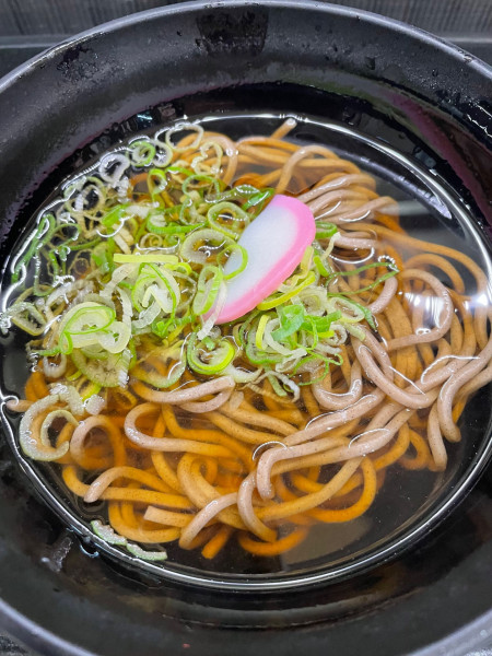 「かけそば」@南海そば なんば2階店の写真