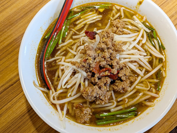 「台湾風ラーメン」@中華料理 楽城の写真