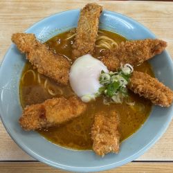 カツカレーラーメン　1100円