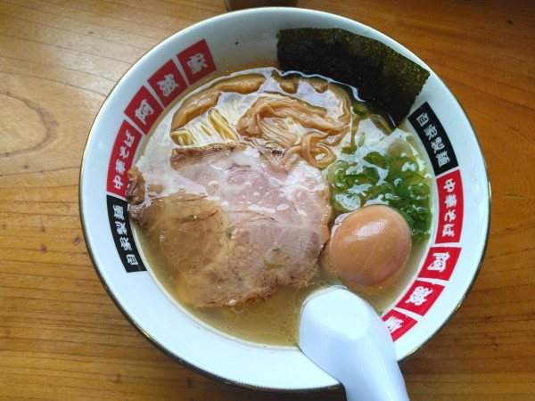 「塩ラーメン(Mカード▲¥50-)¥800+煮玉子¥100-」@中華そば 阿波家の写真