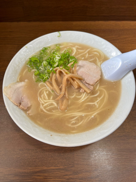 「ラーメン（800円）」@味の三平の写真