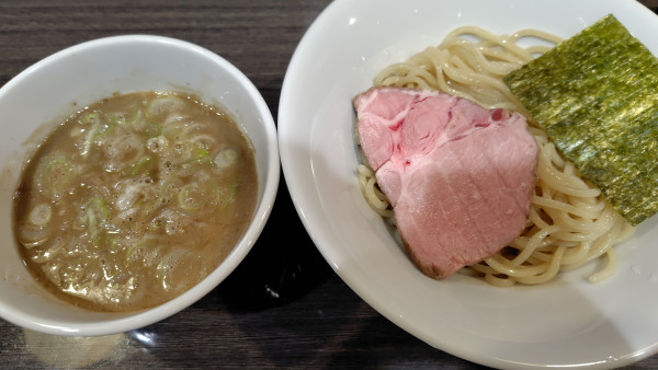 「淡麗煮干しつけ麺」@麺屋井上の写真