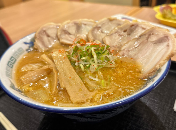 「味噌チャーシューめん」@札幌らーめん大心 新千歳空港店の写真